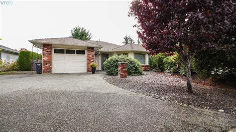 4309 hermes close victoria|4309 Hermes Close, Victoria, British Columbia V8Z6V9.